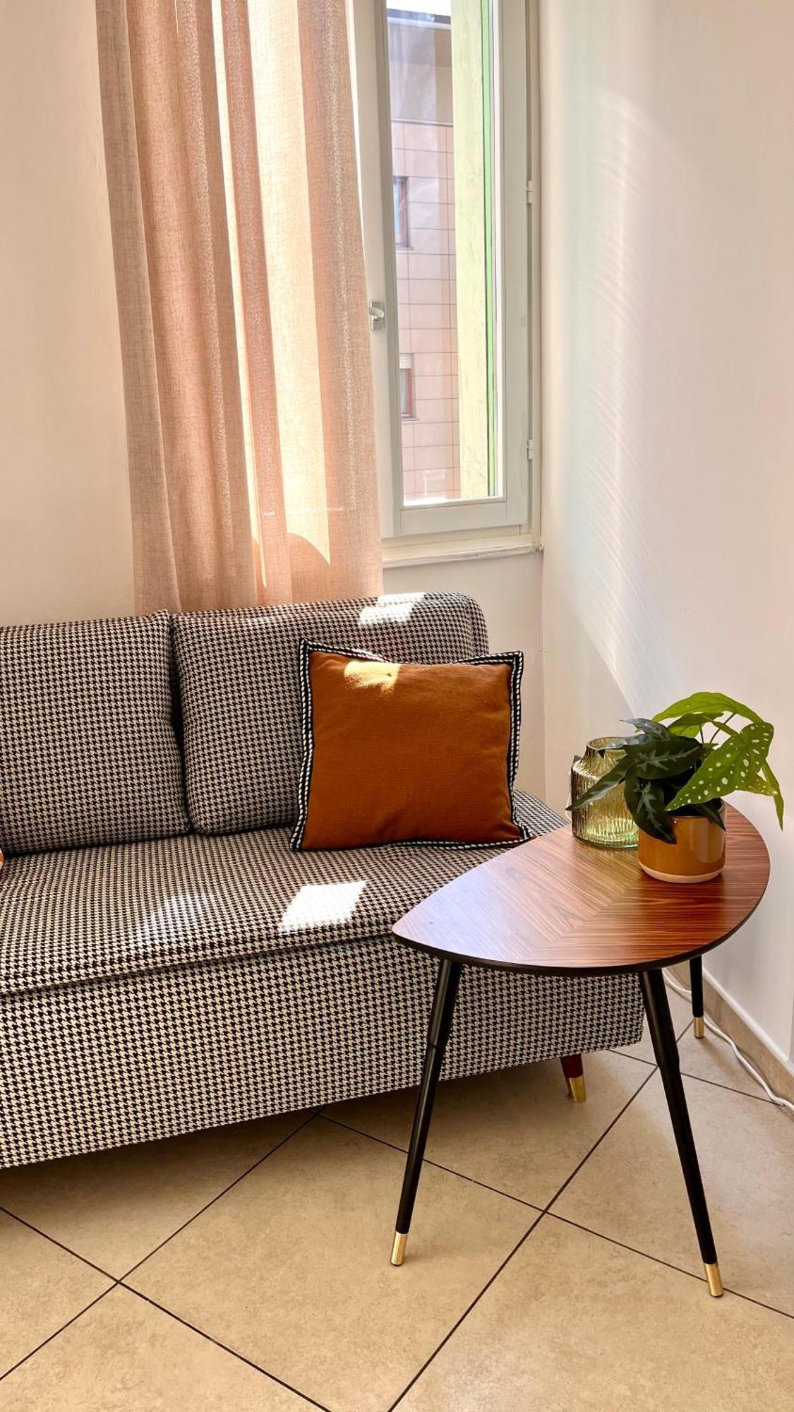 Appartamento Moderno In Via Monginevro Τορίνο Εξωτερικό φωτογραφία